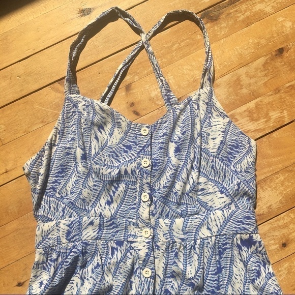 staring at stars cross back dress - Picture 5 of 6